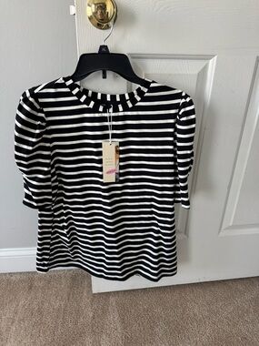 Black & White Striped Puff Sleeve Tee - Women